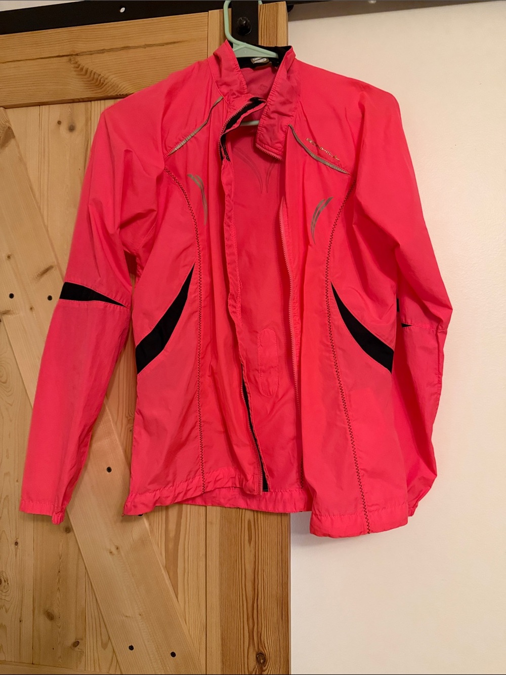Women's Neon Pink Lightweight Ron Hill Active Jacket